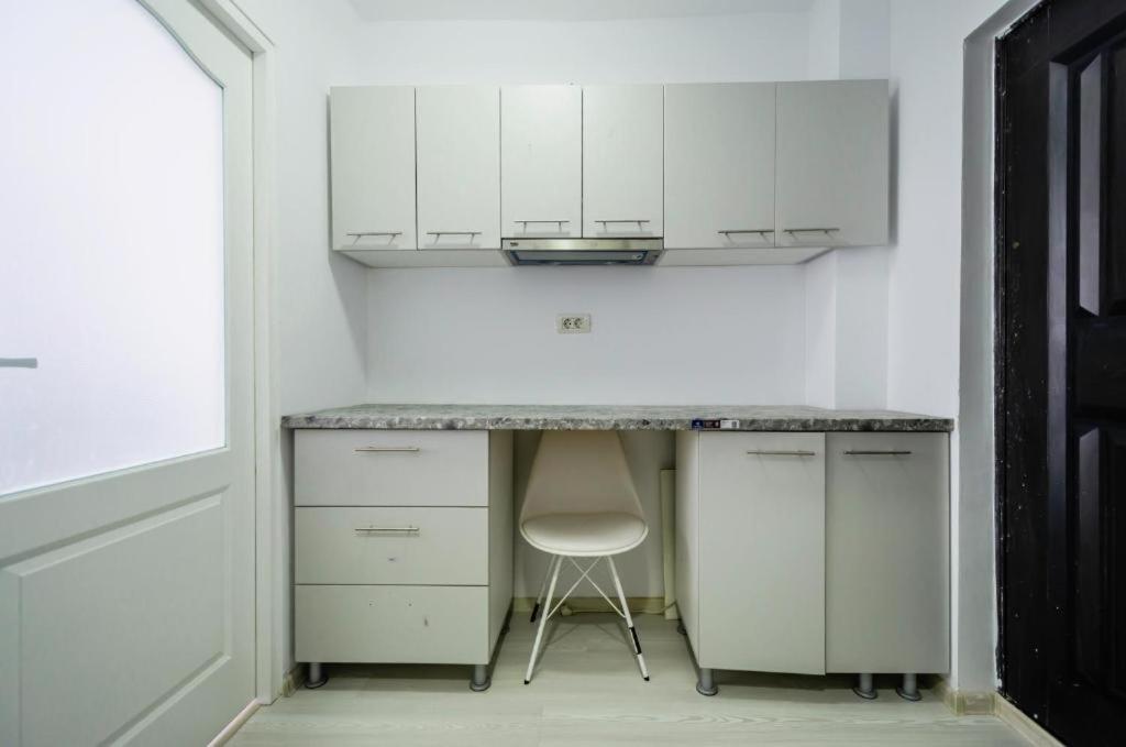 Nice apartament Arad Exterior foto
